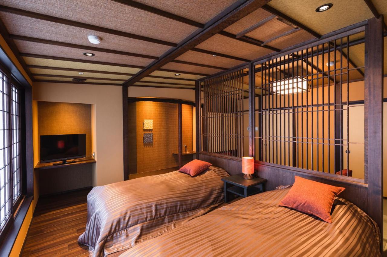 Tsuta Onsen Ryokan Товада Екстер'єр фото