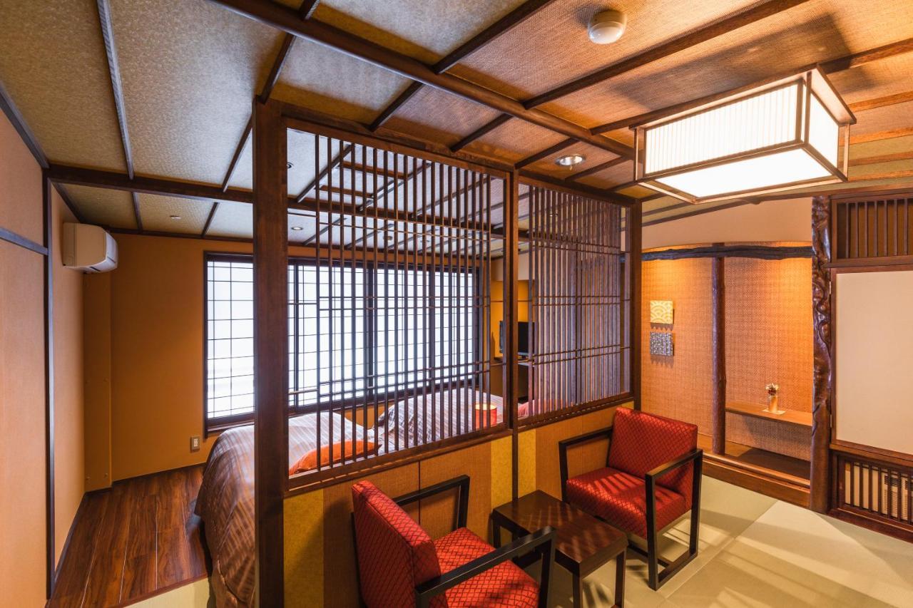 Tsuta Onsen Ryokan Товада Екстер'єр фото