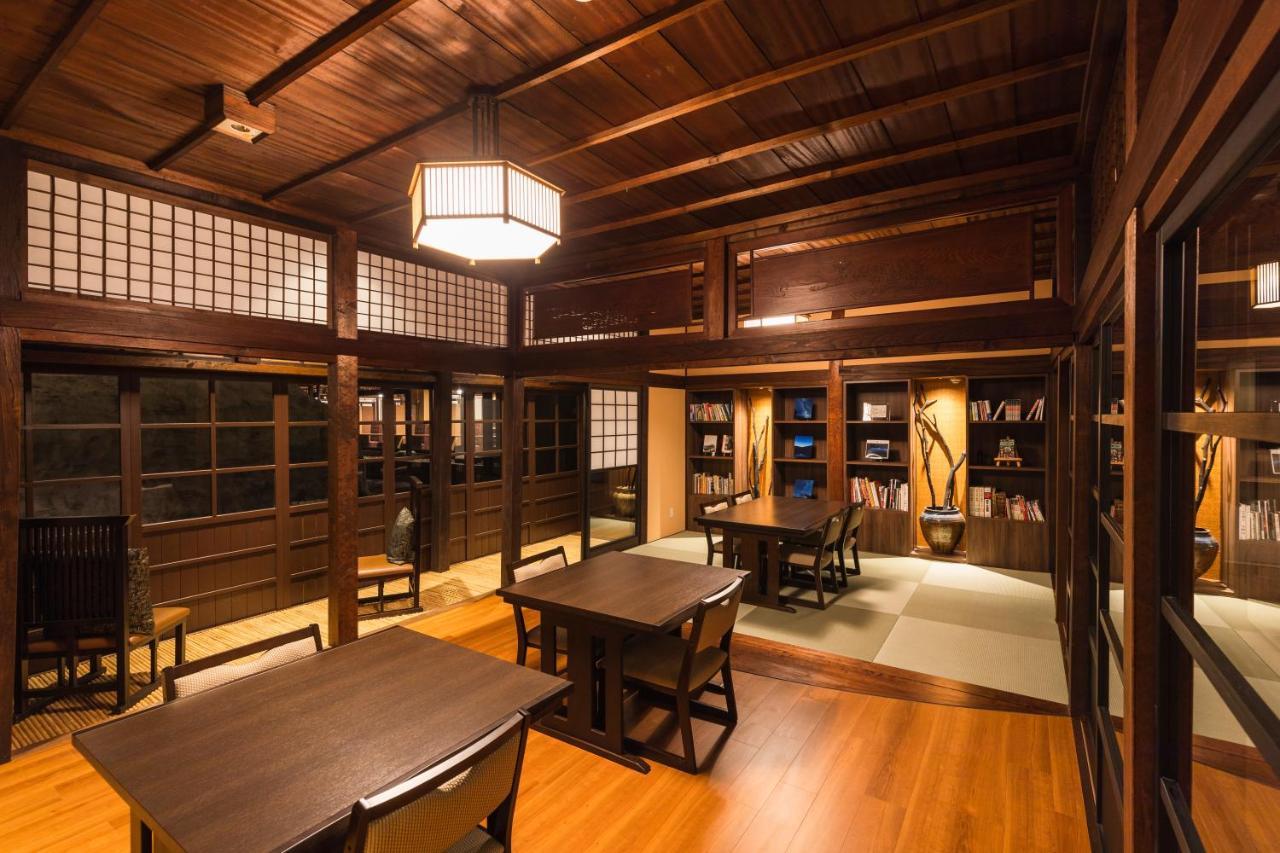 Tsuta Onsen Ryokan Товада Екстер'єр фото
