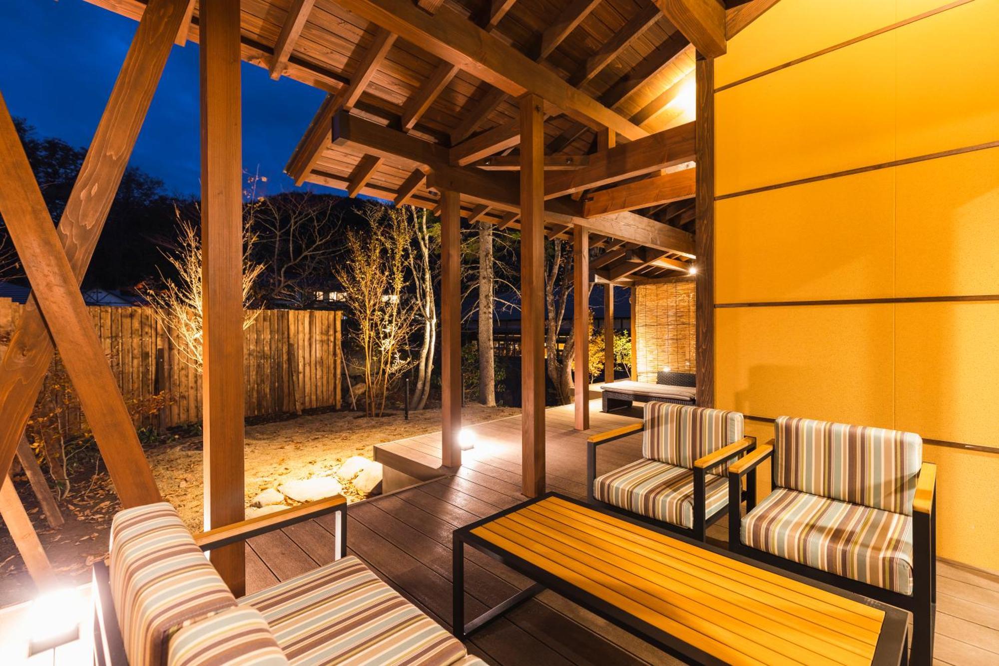 Tsuta Onsen Ryokan Товада Номер фото