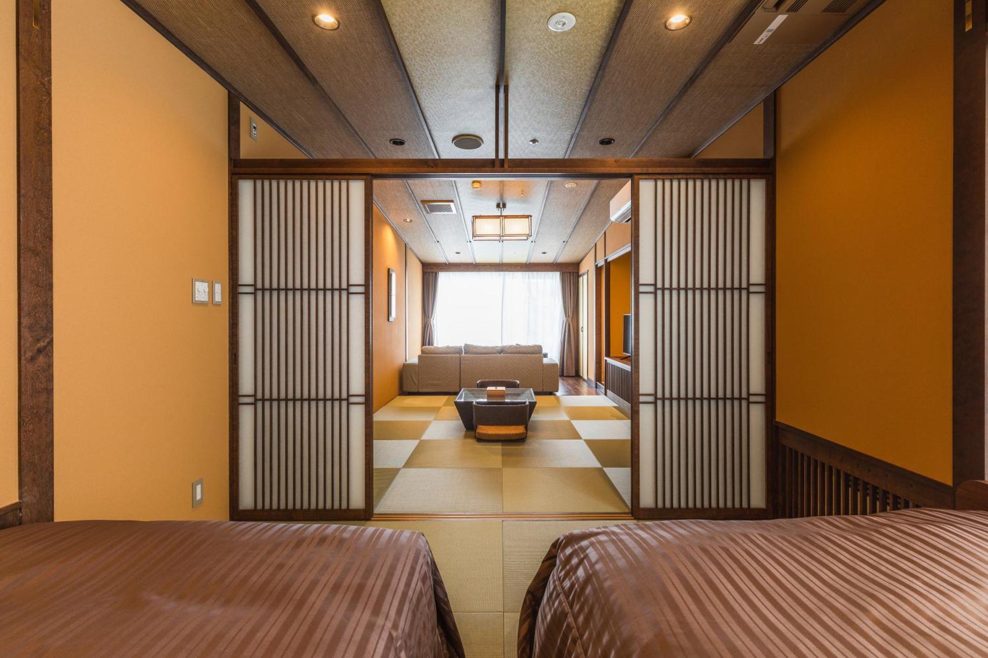Tsuta Onsen Ryokan Товада Номер фото