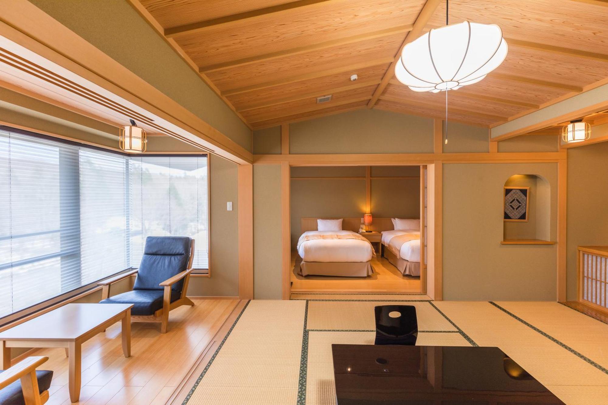 Tsuta Onsen Ryokan Товада Номер фото