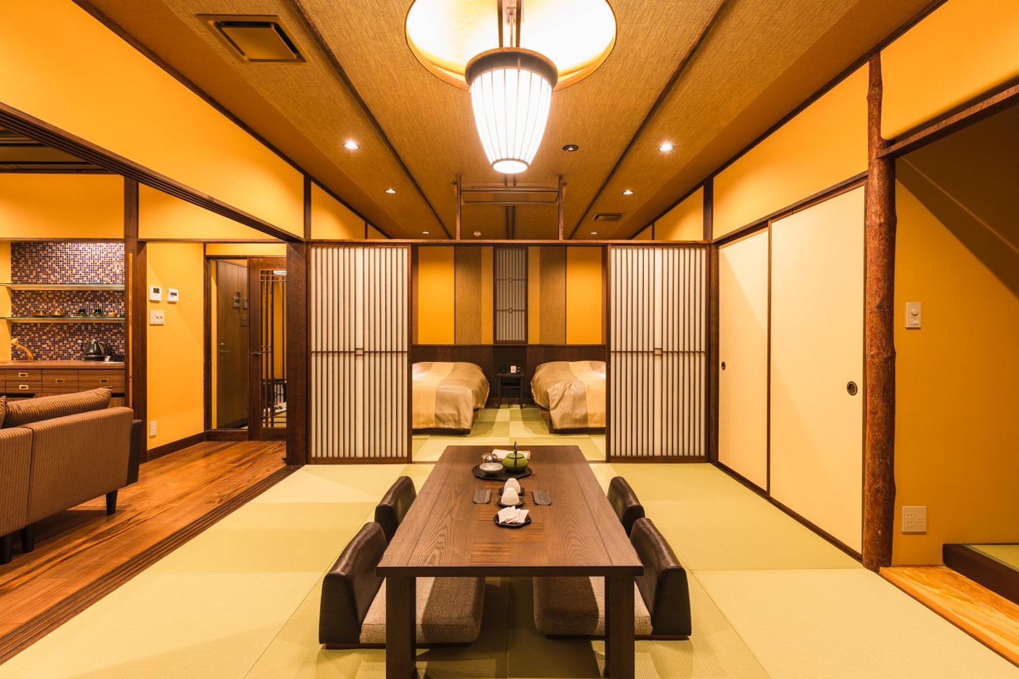 Tsuta Onsen Ryokan Товада Екстер'єр фото